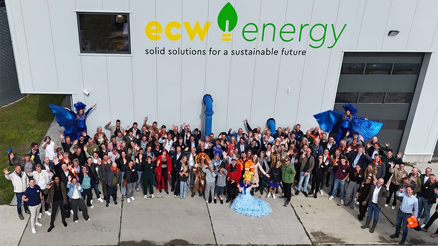 ECW Energy 900