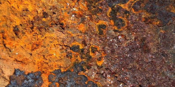 Rust, Patina, and Controlled Corrosion as Artistic Process