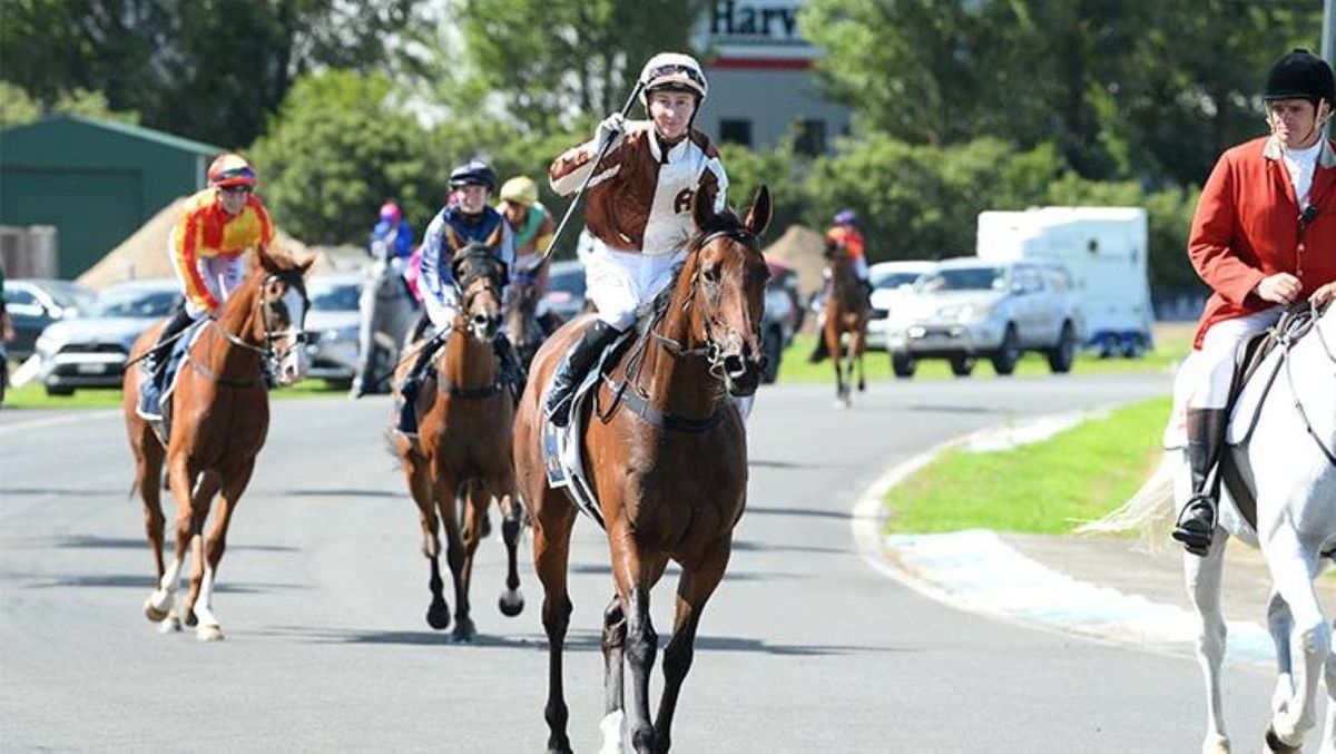Fawcett on her way to full recovery from injury