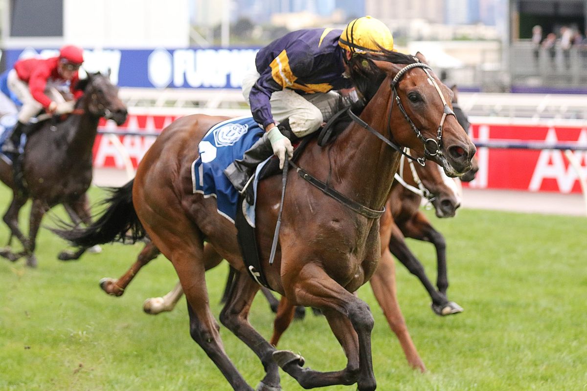 Dunn brings up Derby day double on Tofane