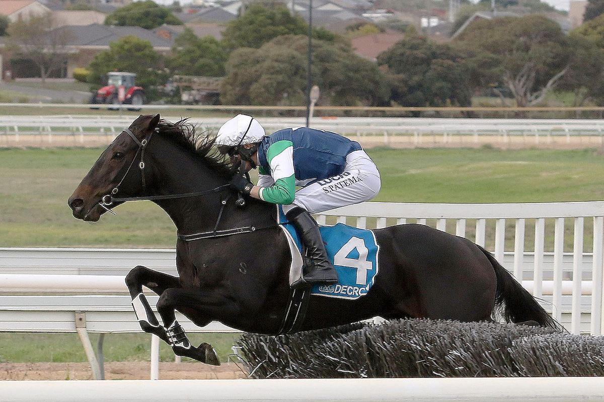 Warrnambool carnival reduced to two days