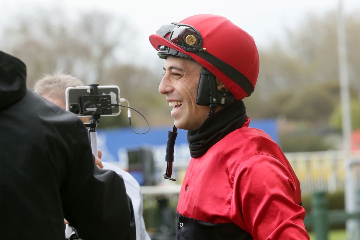 Kuru to link with The Cossack