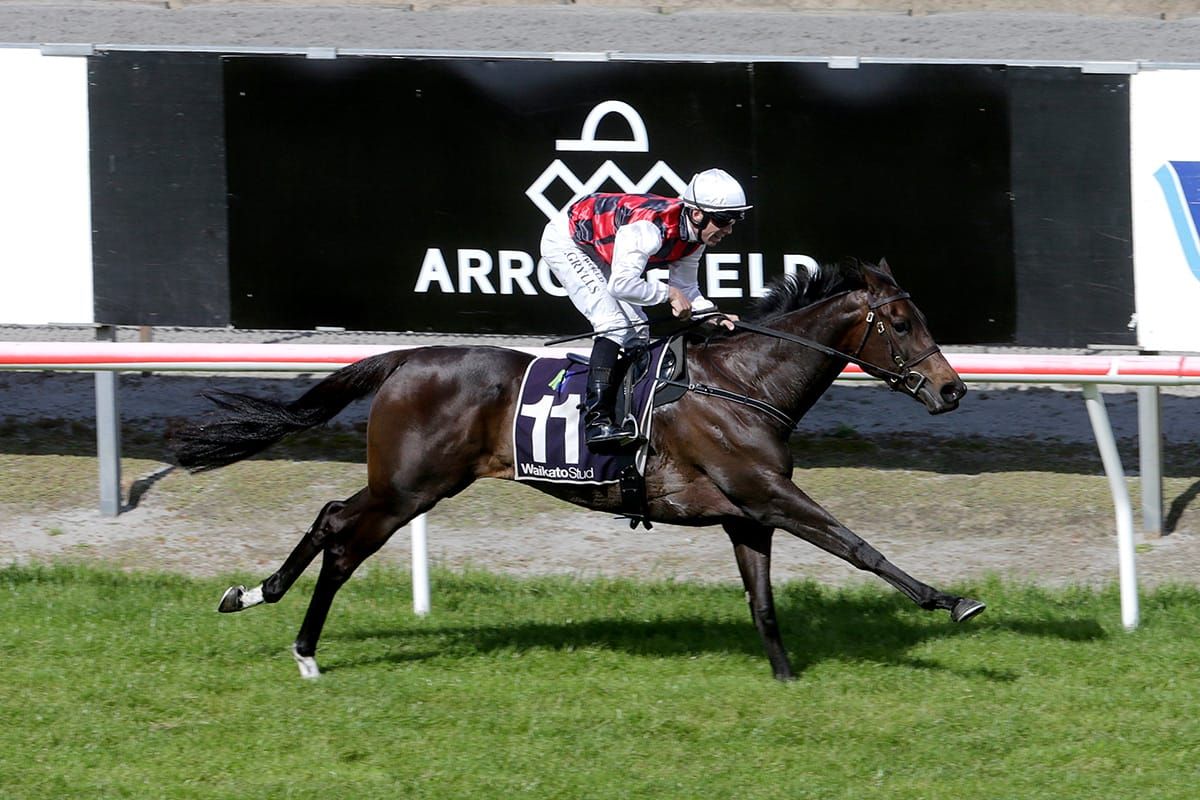 Delayed La Crique resumption adds to thrilling contest