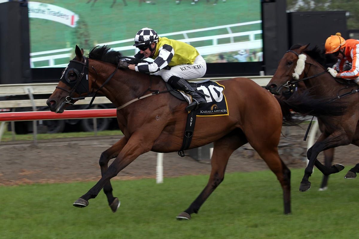 Prowess chasing Australian boarding pass