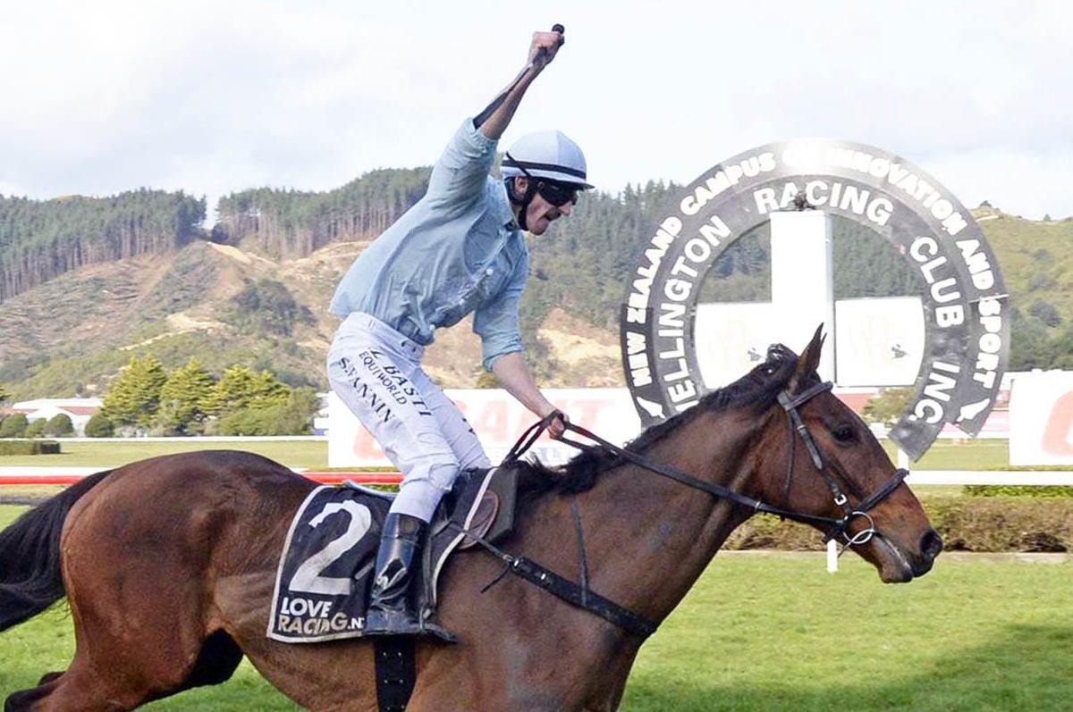 West Coast continues winning run