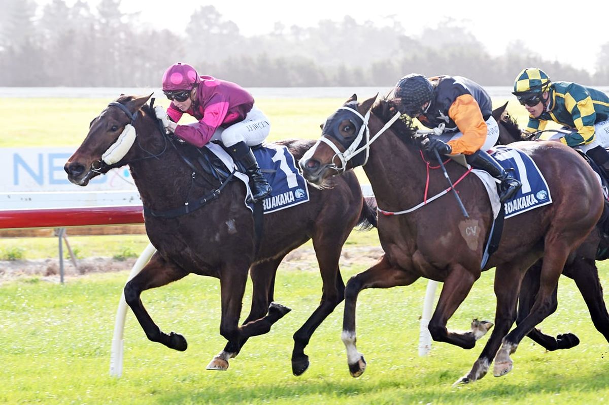 Locals to the fore in 2yo at Ruakaka
