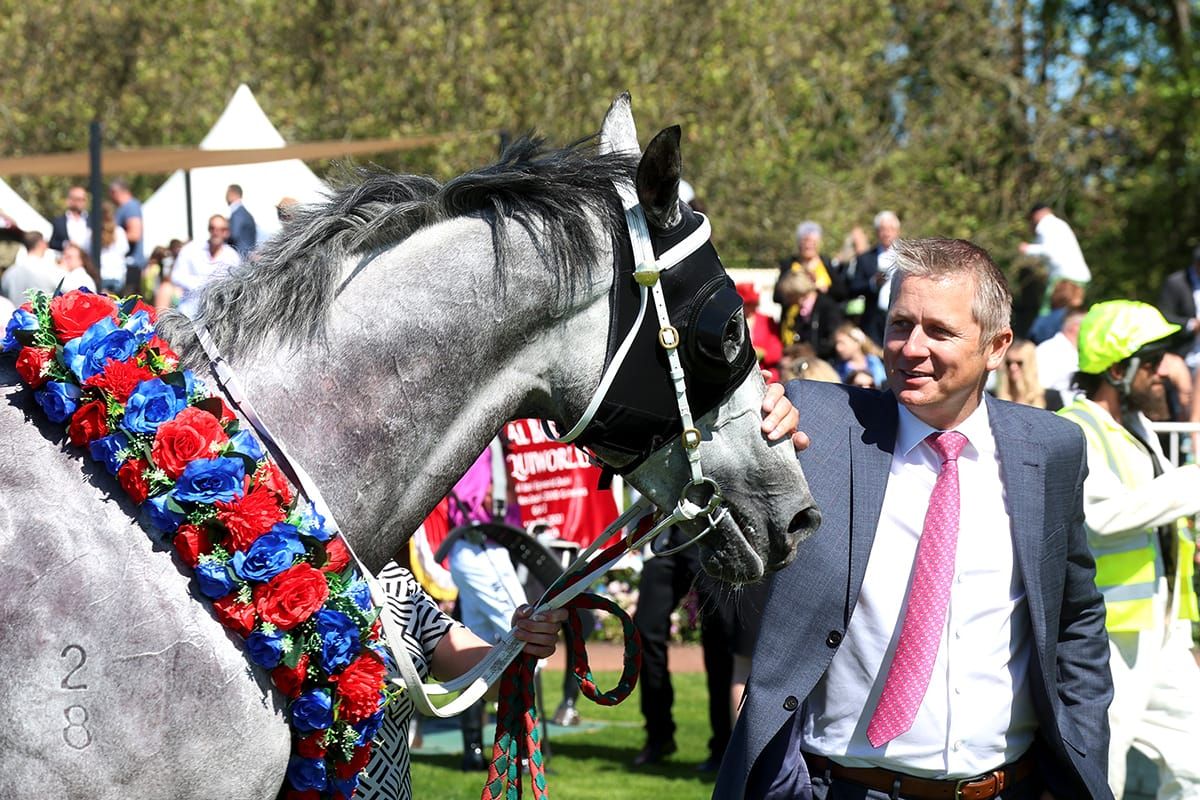 Cup favourite has plenty of stamina