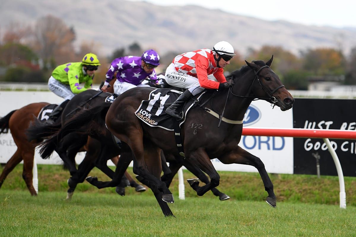 Kingsclere duo faceoff in Bonecrusher