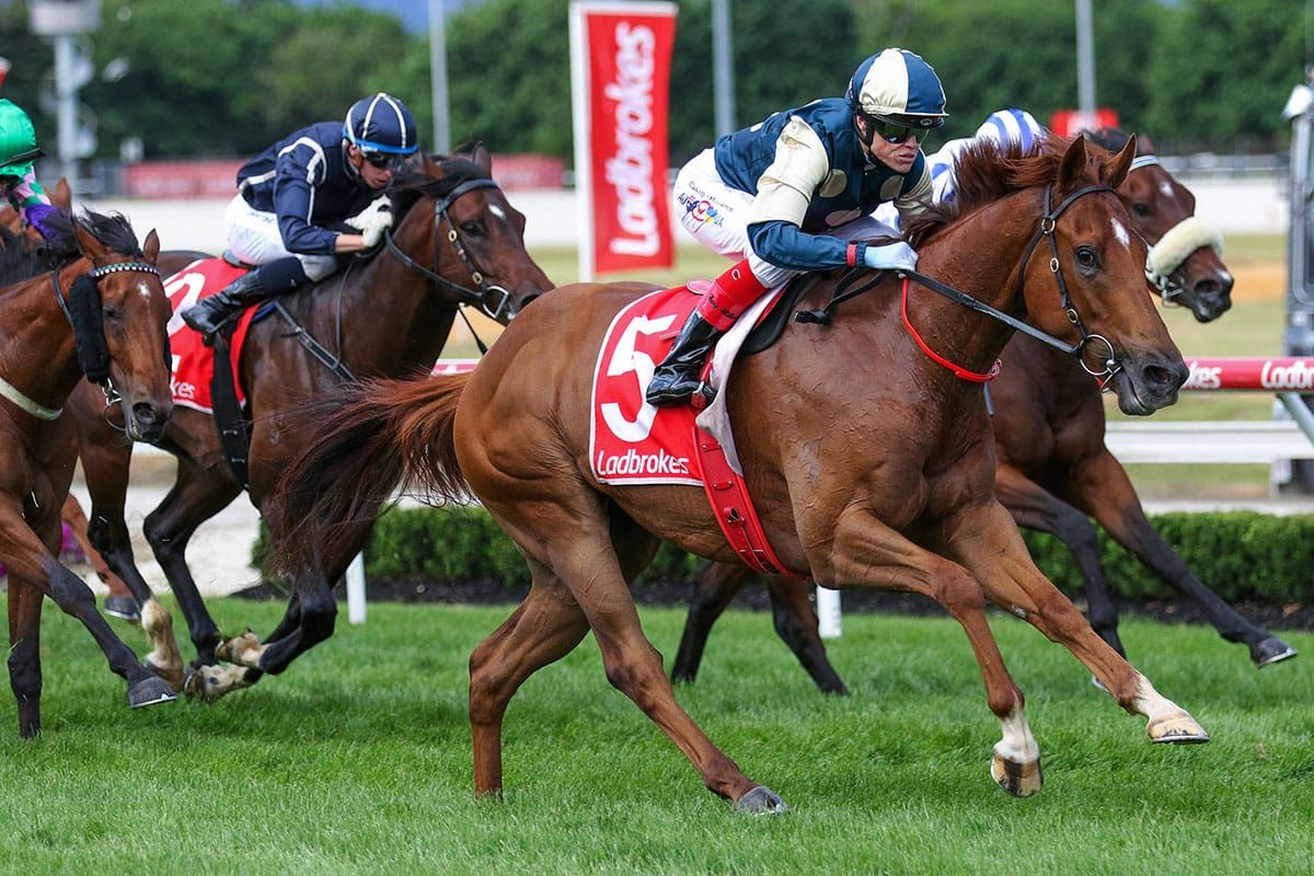 Jimmy out to extend Australian record