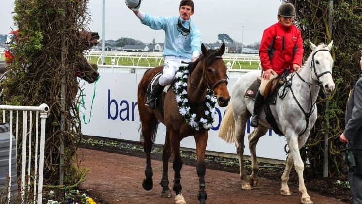 West Coast wins his third Grand National Steeplechase