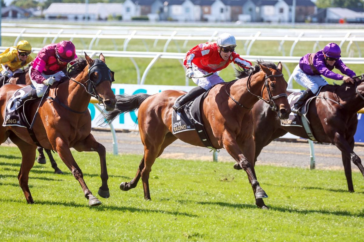 Stakes victory a tonic for Hennessy