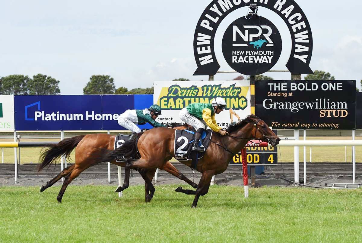 Hinekaha all class in Oaks Prelude