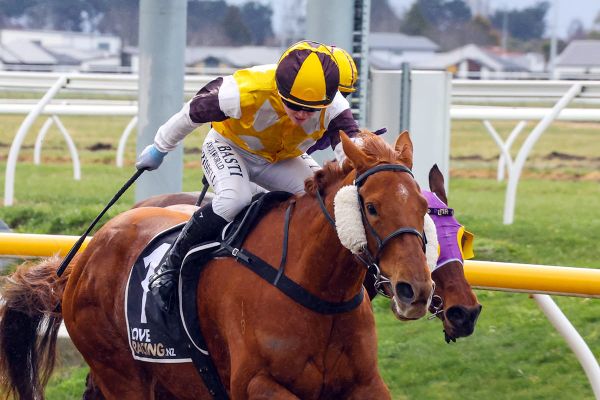 Gemma Flitz continues winning ways