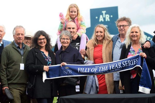 Sunline Vase the Next Stop in New-Look NZB Filly of the Year Series