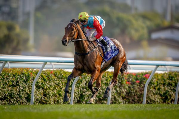 Ka Ying Rising surges into Hong Kong racing history with 18th straight win