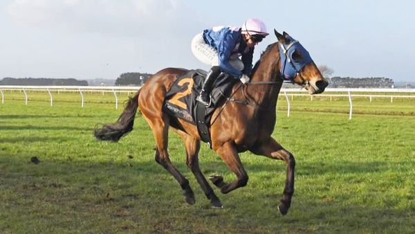 Collett joins exclusive club