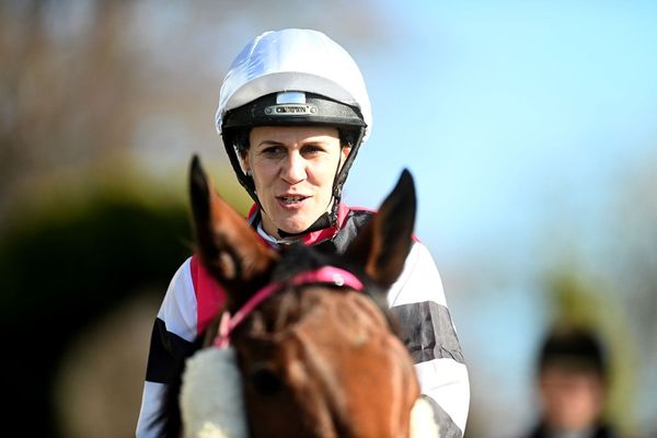 Williams set to call time on riding career