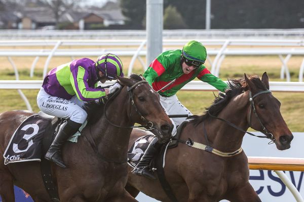 Lord Spencer victorious in Grand National Steeplechase