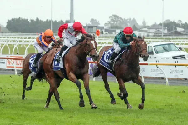 Gerard pair please in opening trials