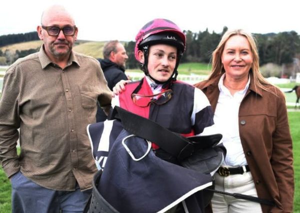 Stumbles scores first win in the saddle