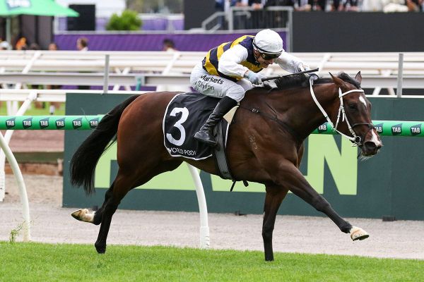 De Armas shows class in Wakeful Stakes