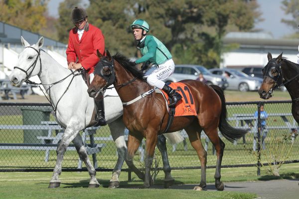 Wet track a query for Baker's Bobby Dee