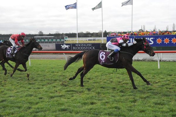 Lochan Ora set to plunder more West Coast spoils