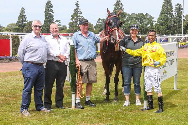 Open company a doddle for Mr Intelligence