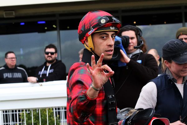 Kuru jumping to get back racing