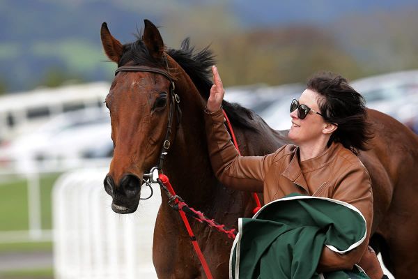 Heavy conditions to suit Trisha Lea