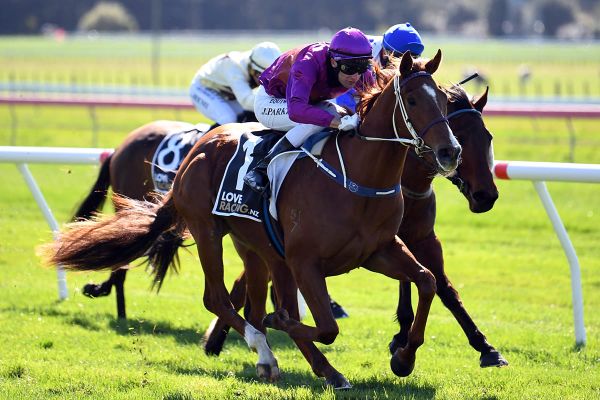 Sir Beets breaks maiden