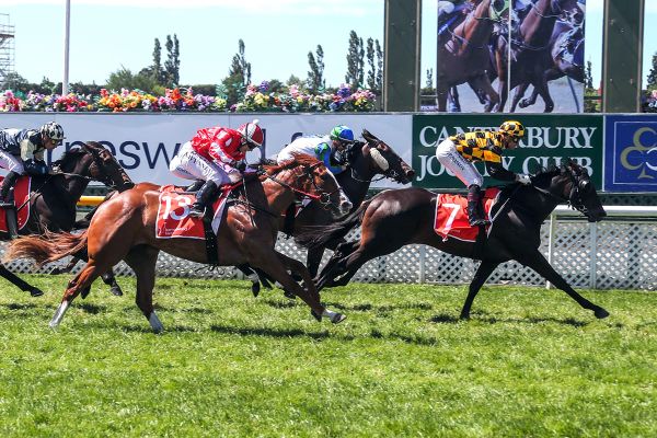 Bosson and Richards combine for 1000 Guineas triumph