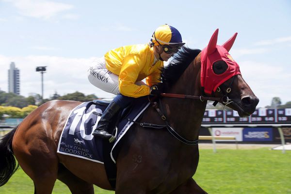 Lily out to prove Oaks candidacy