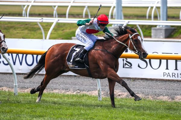 Monza Circuito claims deserved stakes success at Riccarton