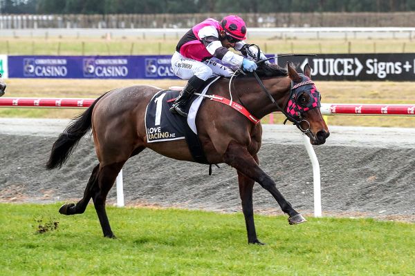 Trans-Tasman weekend for Tylers