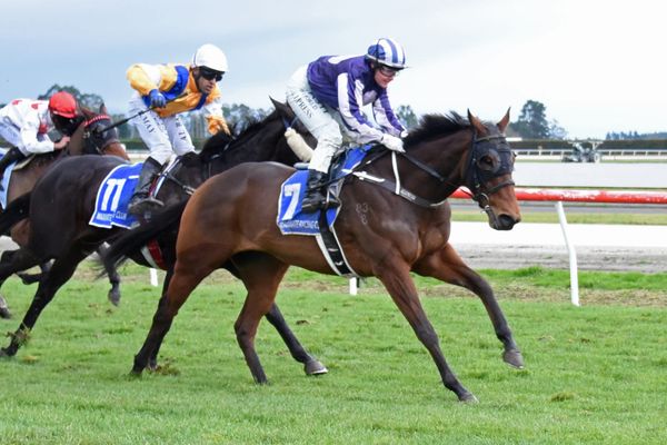 Surcharge adds interest to Oamaru card