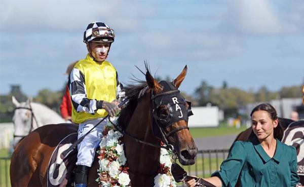 Frustrating spring continues for Prowess