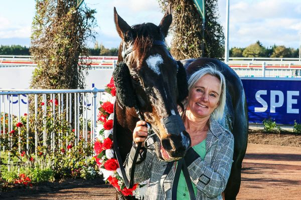 Faulkner celebrates local success in Waimate Cup