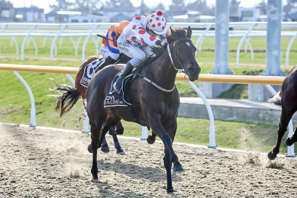 Kana wins for Cure Kids