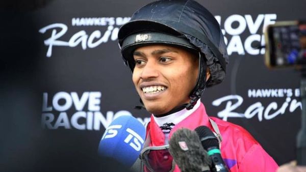 Mudhoo on the board with a winning double