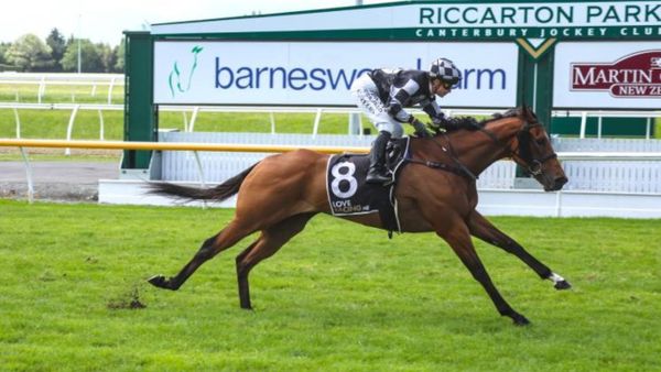 Cup day double for Rae