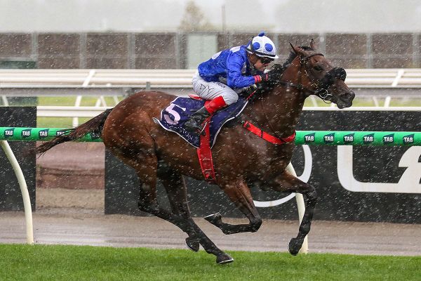 Arataki to target mile