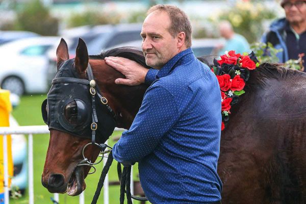 Bargain filly chasing deserved maiden at Wingatui