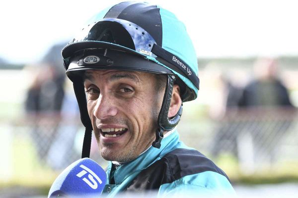 Taiaroa rides home first winner