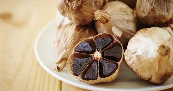 L'aglio nero invecchiato potrebbe abbassare la pressione sanguigna?