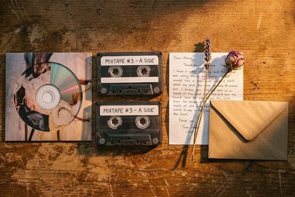 The Complete Guide to Buying a Custom Mixtape as a Gift (What to Know Before You Order)