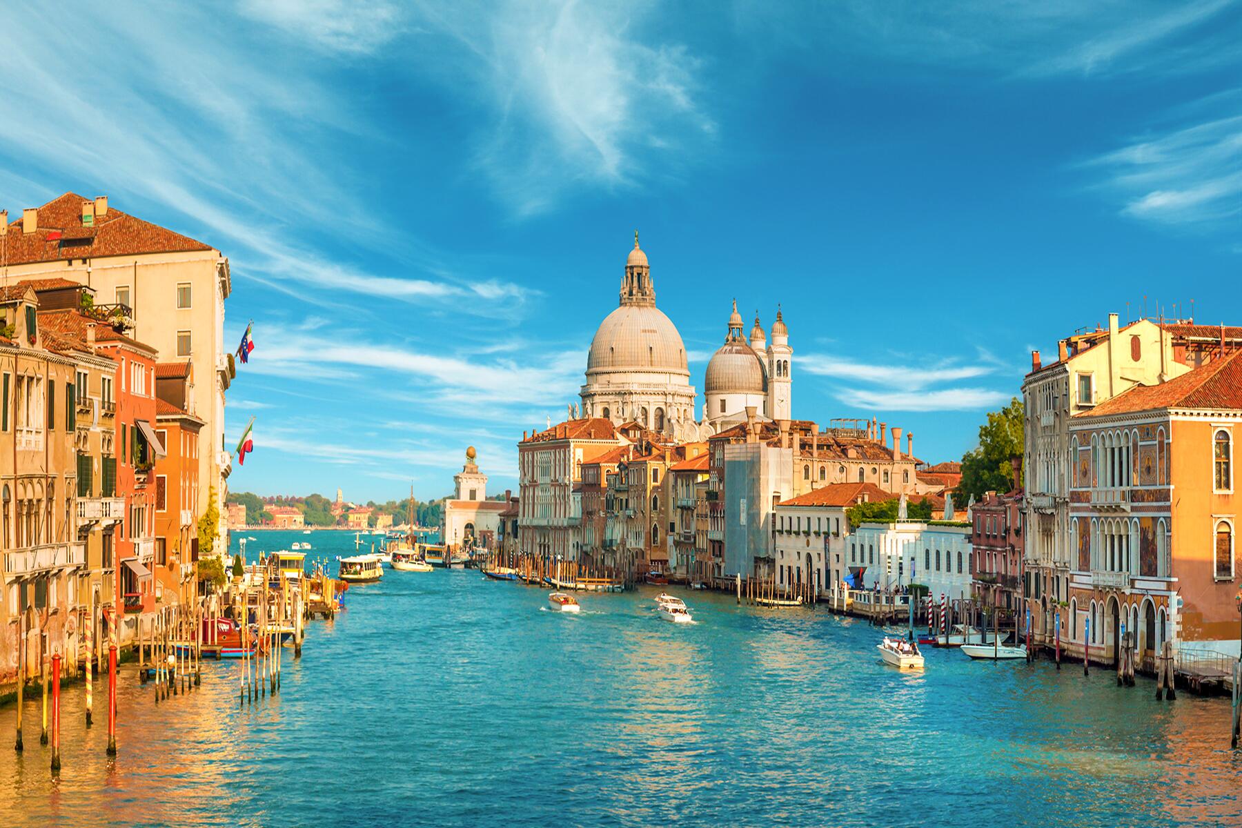 Venice Hotel Guide