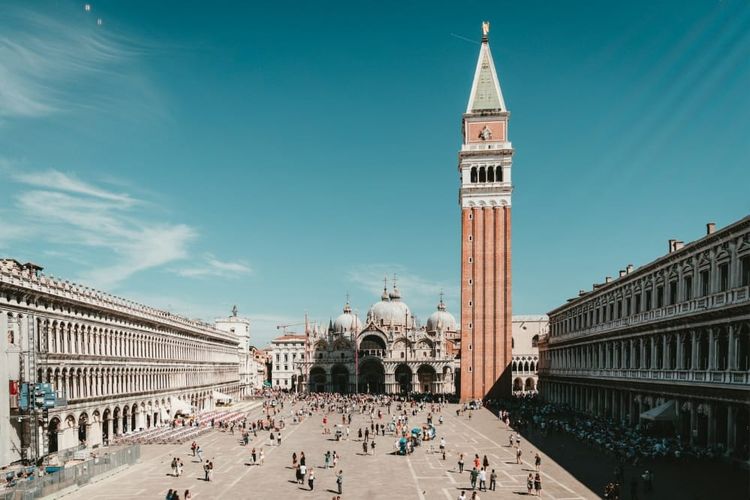 St. Mark’s Square in Venice with St. Mark’s Basilica and the Campanile, the historic heart of the San Marco district.