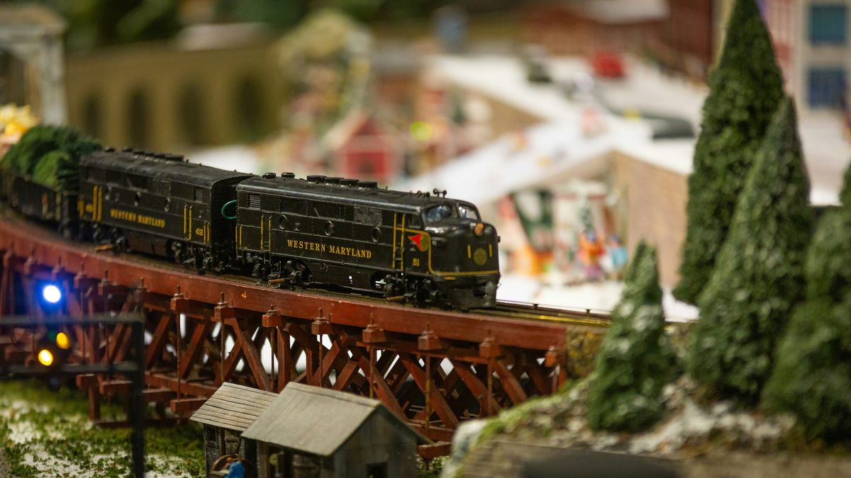 How to Weather Model Buildings and Structures: A Beginner's Guide