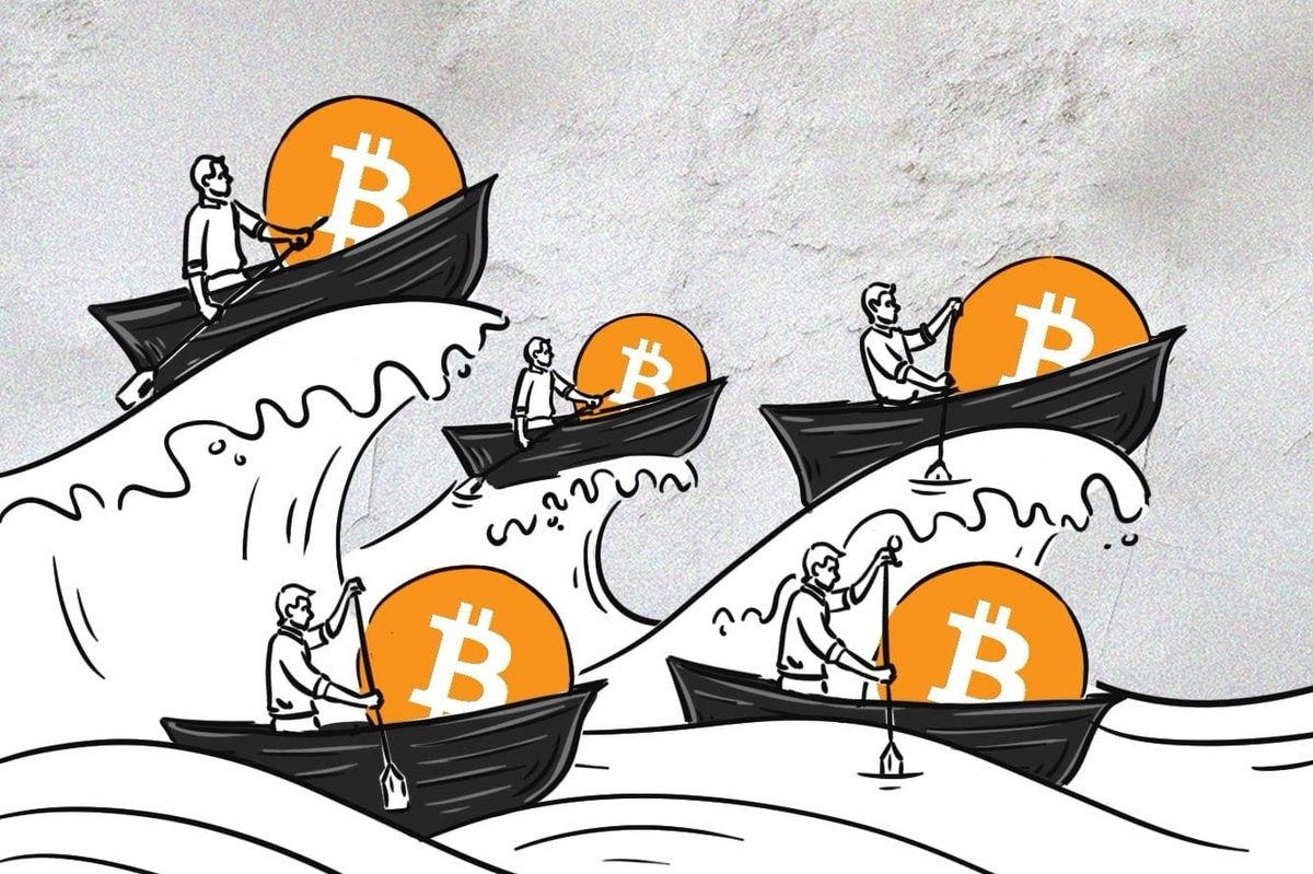 Bitcoin Closes the Week at $52K as More Institutional Money Flows into Spot ETFs